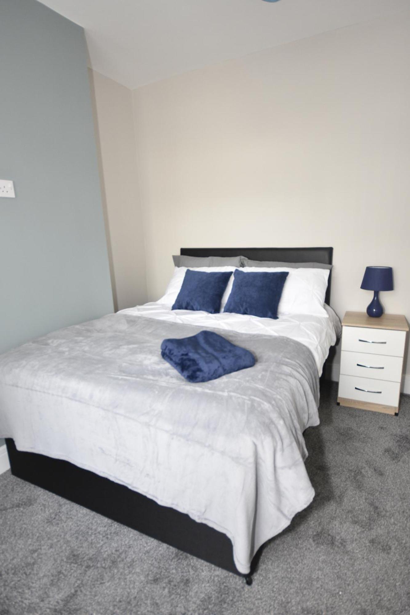 Townhouse @ Penkhull New Road Stoke Hotel ภายนอก รูปภาพ